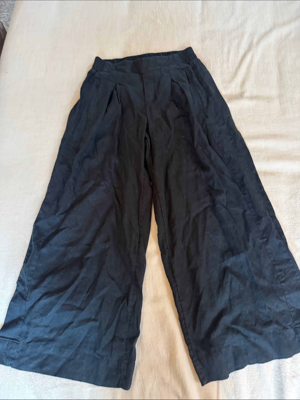Athleta Wide Leg Pants in Black Size 6